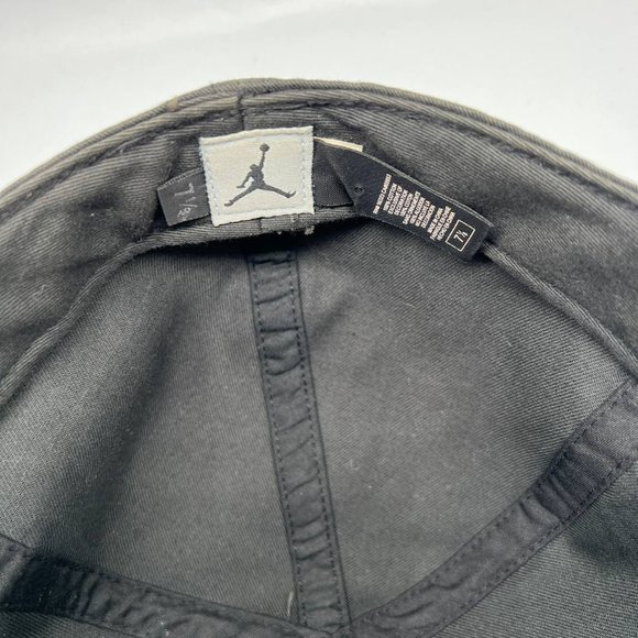 Air Jordan Retro 5 Fire Red 7 1/8 Jumpman Hat Fitted‎ Cap Black Men - Picture 6 of 7